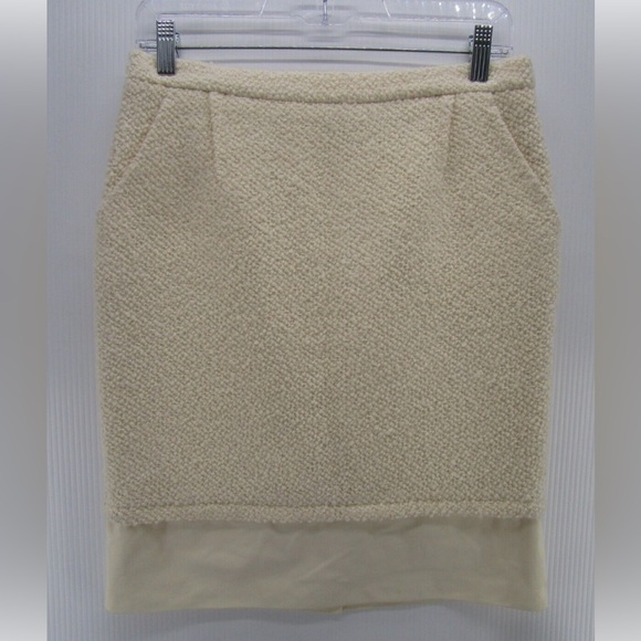 Cream White BCBG MAXAZRIA wool pencil skirt - Picture 2 of 10